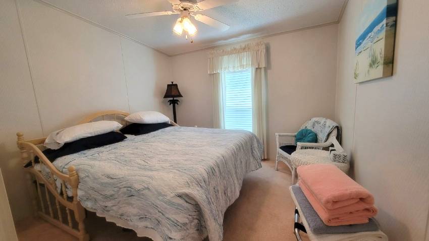 2237 Meadow Lark Place a Lake Wales, FL Mobile or Manufactured Home for Sale